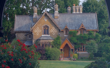 Why high-net-worth homeowners need a specialist broker for listed property insurance