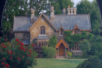 Listed properties and the value of specialist advice